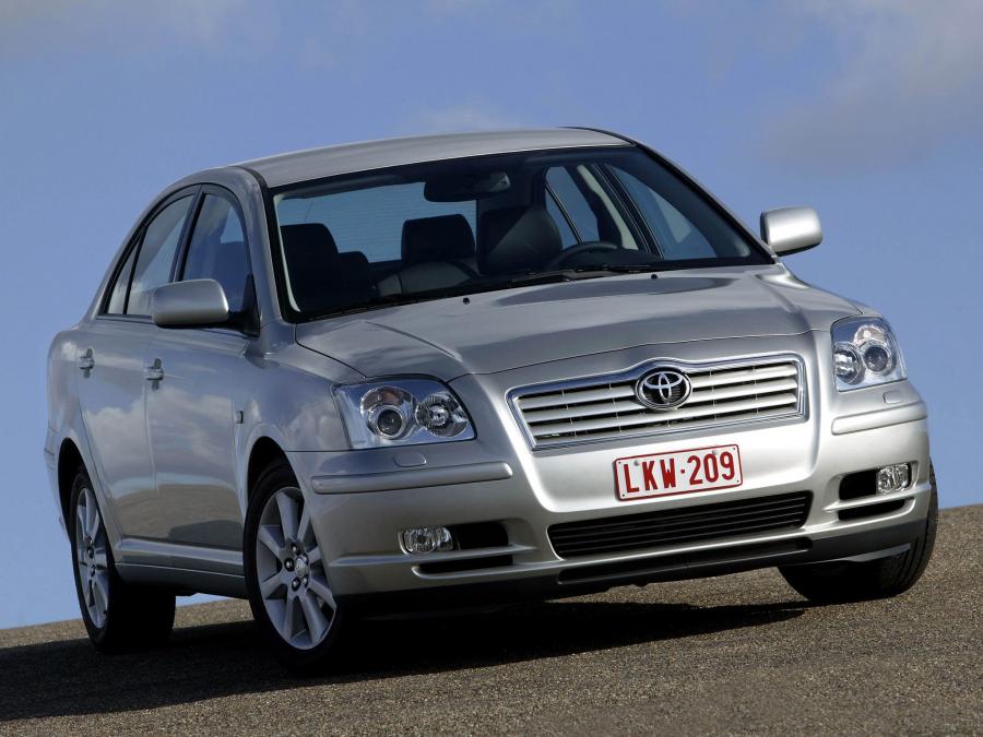 Toyota Avensis Sedan '2003